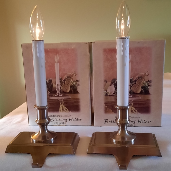 Vintage 2000 Brass Christmas Stocking Holder with Candle - Picture 2 of 6